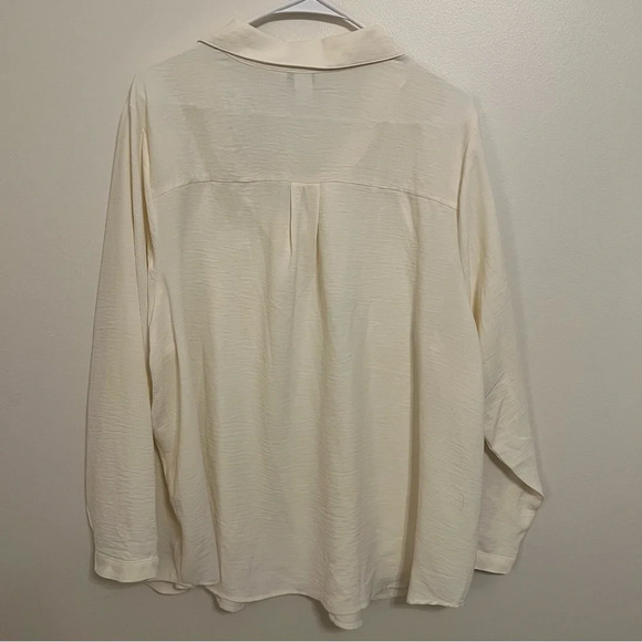 {CJ Banks} NWT Cream Blouse Size 2XL - Picture 6 of 7